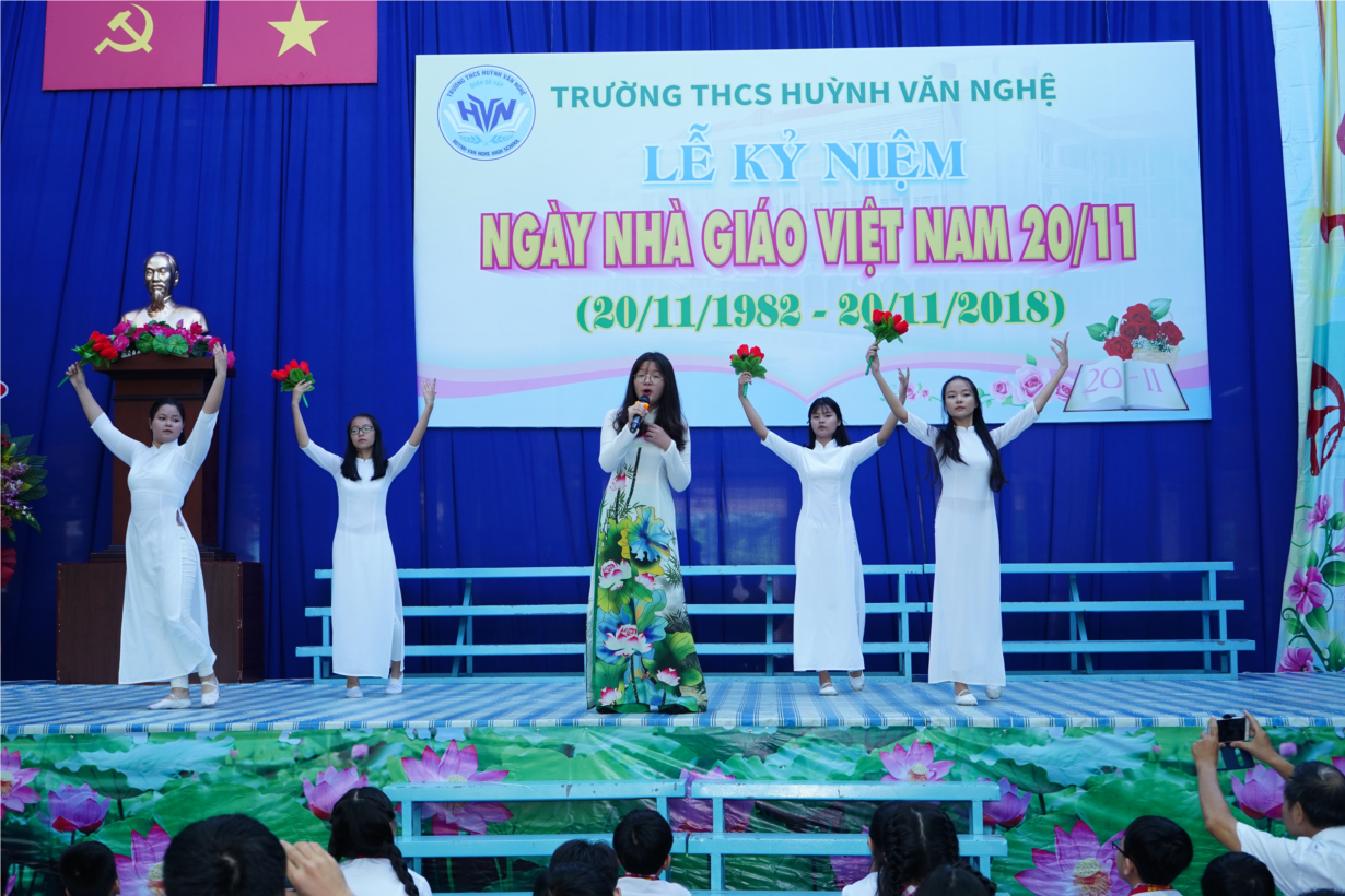 TAI07337 copy.jpg